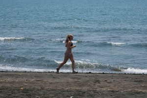 You can run along the beach of Bali and enjoy beautiful surroundings all at once.
